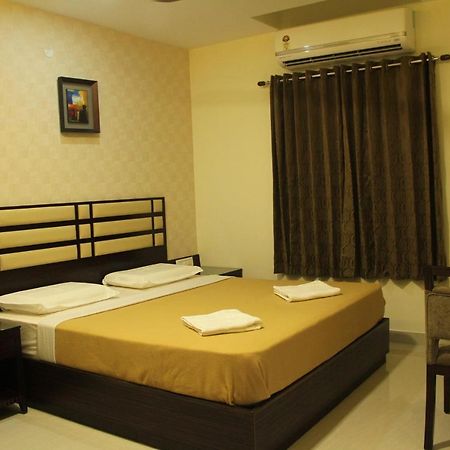 Hotel M.P Temples Inn Kumbakonam Eksteriør billede