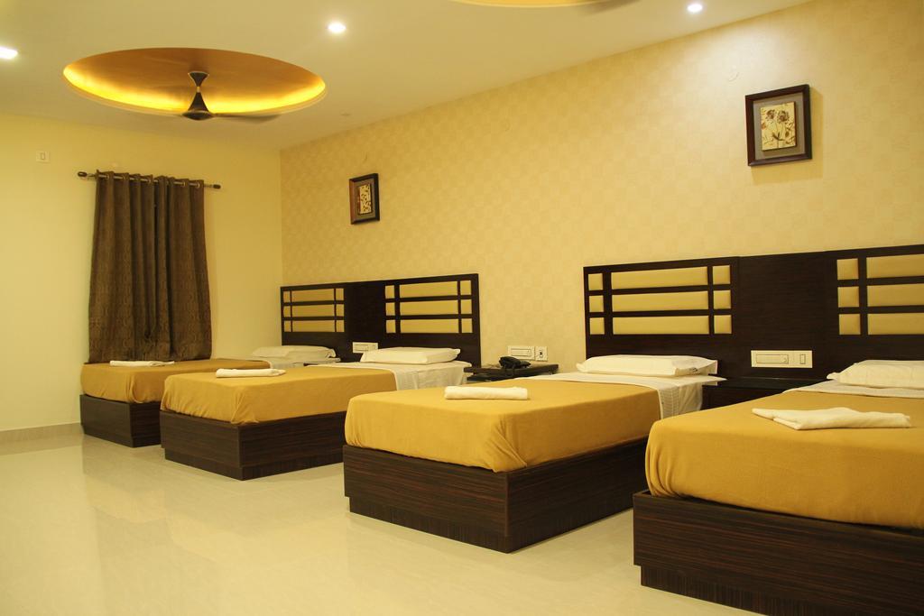 Hotel M.P Temples Inn Kumbakonam Værelse billede